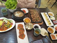 -釜山豚骨汤饭(芝罘万达广场店)