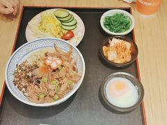 -金迈圆烤肉餐厅(维多利店)