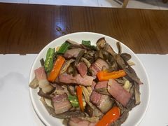 -乡土特色.冷锅鱼.牦牛肉汤锅