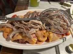 -尚尚仙·酸汤猪手·猪肚鸡火锅(华联万柳购物中心店)