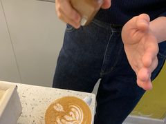 -YECLIP COFFEE黄色回形针咖啡