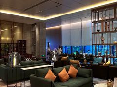 -大连星海皇冠假日酒店