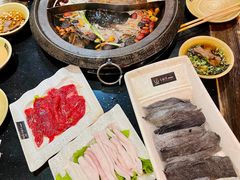屠场鲜毛肚-唇辣号重庆老火锅(亦庄店)