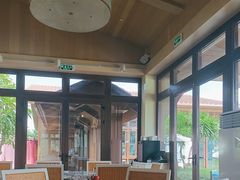 -三亚亚龙湾瑞吉酒店·宴悦Driftwood·游水海鲜·牛排·草坪·私人定制