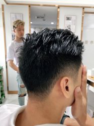 -镁连社·美联社