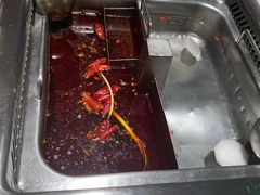 -海底捞火锅鲜切牛肉主题店(长寿路店)