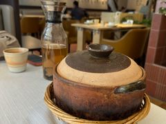 -鲜入唯煮·港式海鲜牛肉火锅(金宝街店)