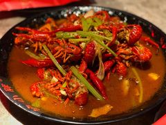 -沪小胖小龙虾(淮海中路旗舰店)