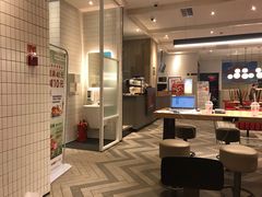 -肯德基(杭州银江宾馆店)
