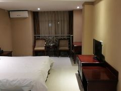 -如家旗下-成都蜀汉东路一品天下地铁站睿柏·云酒店