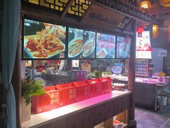 -乔家小院•非遗驴肉•本地小海鲜(滨河路店)
