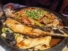 -鸣记脆皮烤鱼·海鲜烤鱼(三八广场店)
