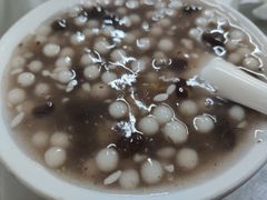 -芳婆糕团店(王府大街店)