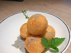 拉丝很nice芝士球-太二酸菜鱼(菱角湖万达店)