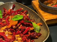 -Ameigo梅果·云贵川bistro(长宁来福士店)