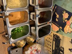 -成都你六姐·牛肉冒菜(上海环宇荟店)
