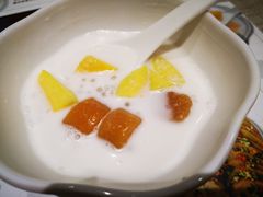芋圆芒果椰浆西米露-一口小满手作糯米糍(北山店)