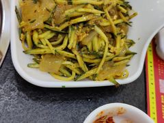 -朴小妹人参鸡汤火锅(长白山万达店)