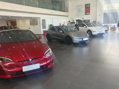 -TESLA 特斯拉(北京南四环中路特斯拉中心)