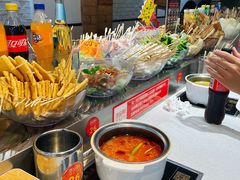 -百品聚旋转火锅(万德庄店)