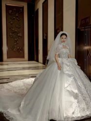 -Lady  Jane高端婚纱礼服馆