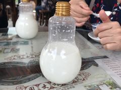 -周大娘牛乳(旧寨古村总店)