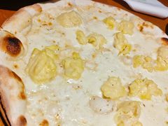-JINNS锦时 steak&pizza(浸信会礼拜堂旧址店)