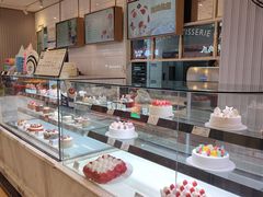 -巴黎贝甜(华堂新辰汇店)