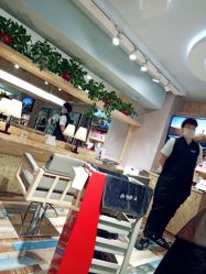 -构想时尚发型会所