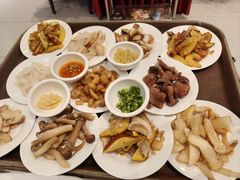 -天宜隆蘑菇宴火锅(石景山旗舰店)