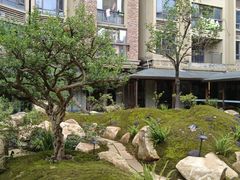 -忆江南·临江鱼馆