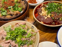 -谢老五跷脚牛肉·非遗传承店