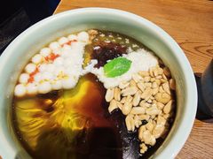 -吃饭皇帝大土家民族菜(正大广场店)