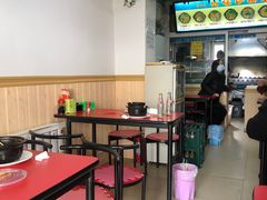 大堂-春艳砂锅居(新玛特店)