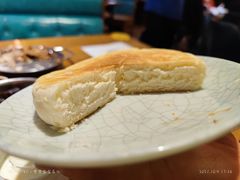 酸奶饼-蒙亨·手把肉·蒙古包文化主题餐厅(天恒广场店)
