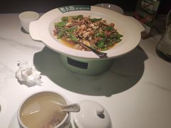 -费大厨辣椒炒肉(黄兴中心广场店)