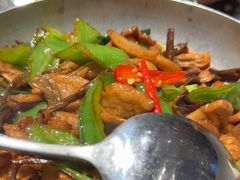 -渔语鱼新川菜Bistro(万象天地店)