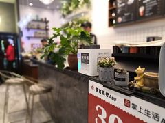 柜台-卓花境Flowerwonderland花店