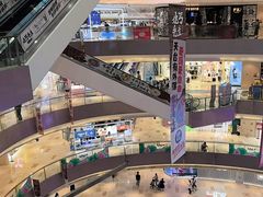 -宝龙城(杭州滨江店)