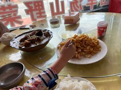 -华龙特色大骨鸡农家菜馆