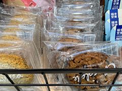 -瑞幸咖啡(巴黎春天陕西路店)