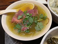 牛肉粉丝汤-哑巴生煎(临顿路店)
