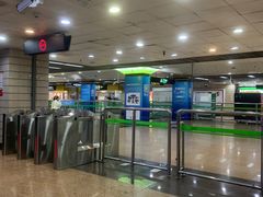 -上海科技馆(地铁站)