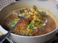 -刘姐啤酒鱼民族演艺餐厅(西街总店)