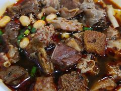 牛腩牛肚-覃肥叔桂林米粉(粮道街店)