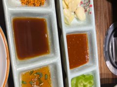 -明洞阿姨·韩式酱蟹烤肉·创意料理(三元桥店)