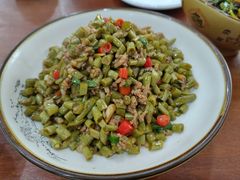 -湖南人家湘菜馆(镇江路店)