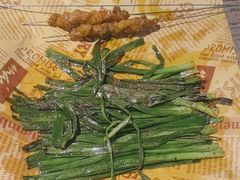 -老街烧烤大排档·地道湖北菜·龙虾馆(汉口火车站店)