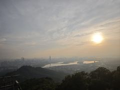 -紫金山山顶公园