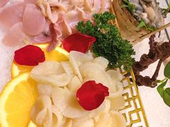 -帝皇海海鲜豆捞(桐泾商务广场店)